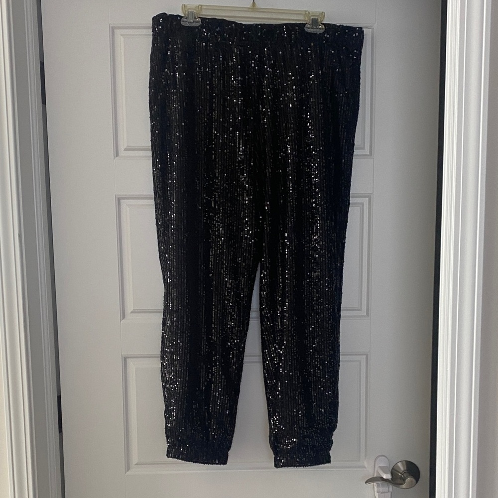 LOFT Sparkling Black Cropped Pants